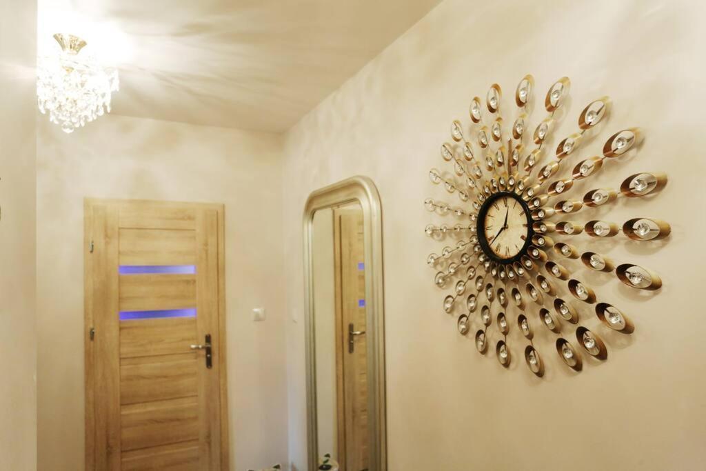 Ekskluzywny Apartament W Centrum Z Balkonem I Parkingiem 크라쿠프 외부 사진