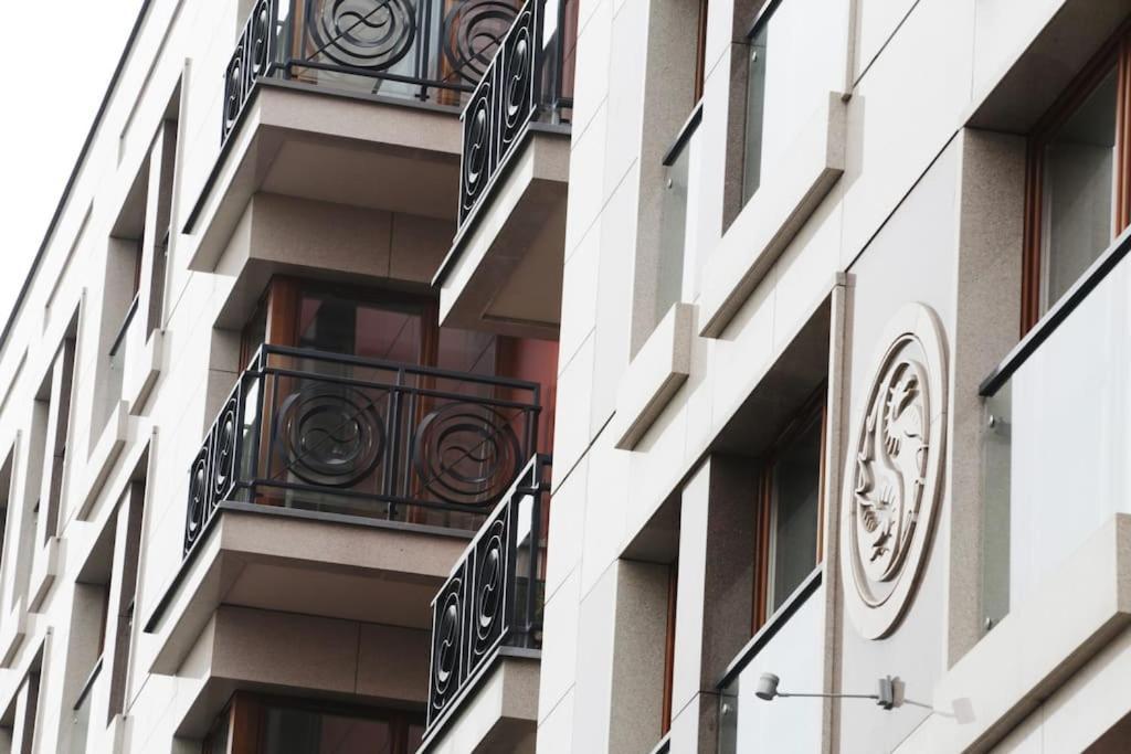 Ekskluzywny Apartament W Centrum Z Balkonem I Parkingiem 크라쿠프 외부 사진