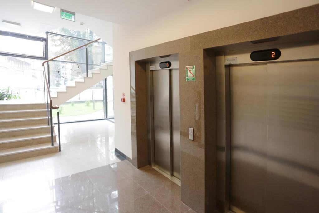 Ekskluzywny Apartament W Centrum Z Balkonem I Parkingiem 크라쿠프 외부 사진